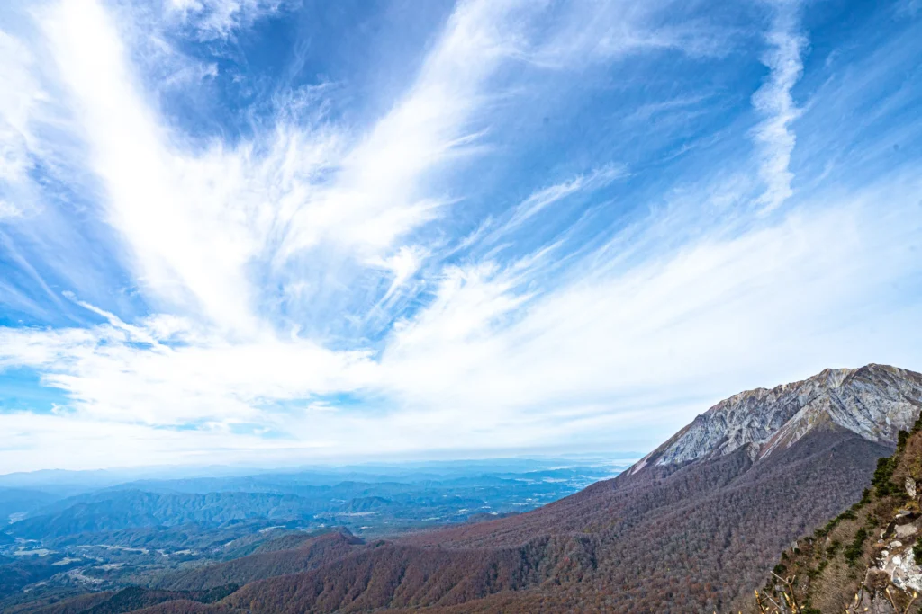 烏ヶ山の頂上の写真